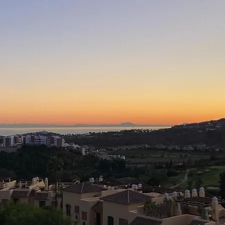 Huge Rooftop Solarium With See View - 3 Rooms Benahavis Exterior photo